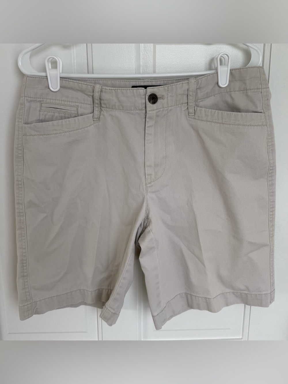 Lauren Ralph Lauren Khaki Bermuda Shorts Women’s Size 6 Beige Casual